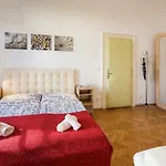 Dušní Apartments